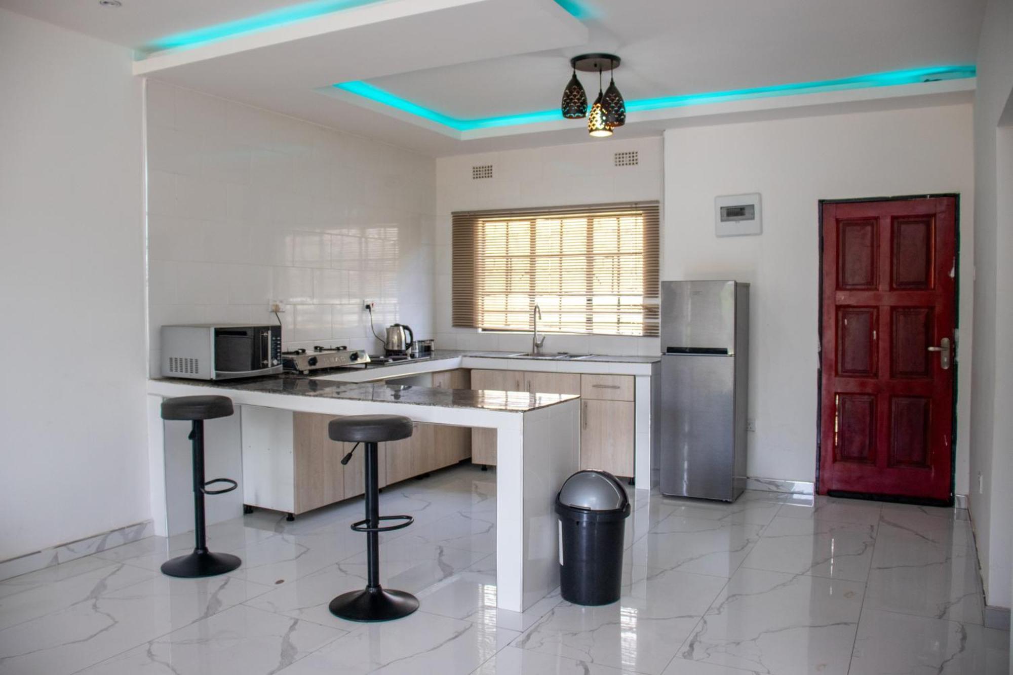 Lowin Suites-One-Bed Apartments Lusaka Exterior photo